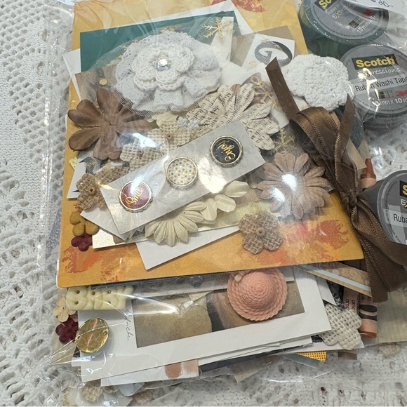 DIY Junk Journal Mystery Surprise Kit - ‘Brown’ Paper Ephemera Etc 100 + PIECES - Picture 2 of 5